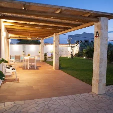 ヴィラ Casa Valerio コンヴェルサーノ